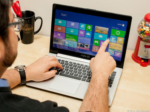 5 laptop hấp dẫn cho sinh viên giá 1015 triệu đồng